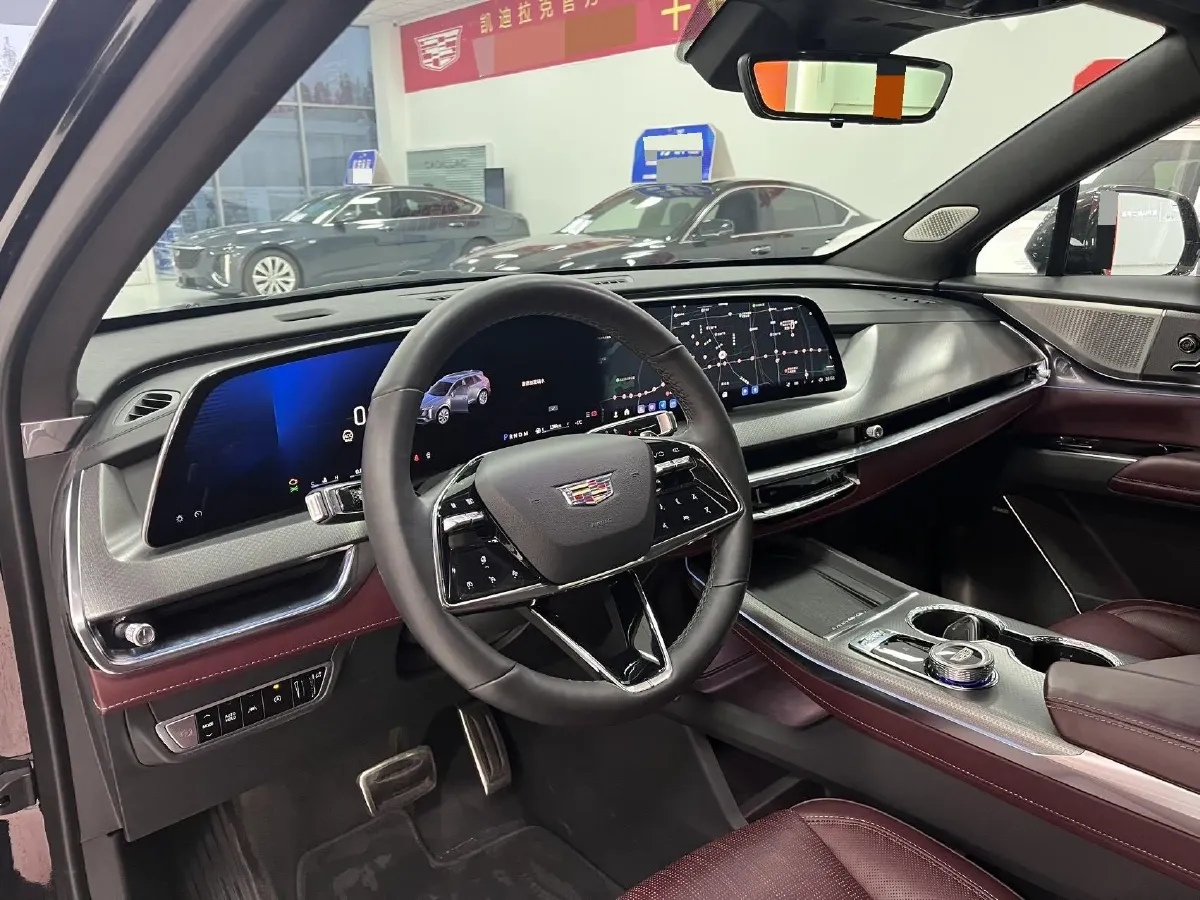 2025 Cadillac XT5 2.0T 237HP L4 9AT,autocango,china used car exporter,china ev exporter,chinese used car exporter,chinese used ev exporter