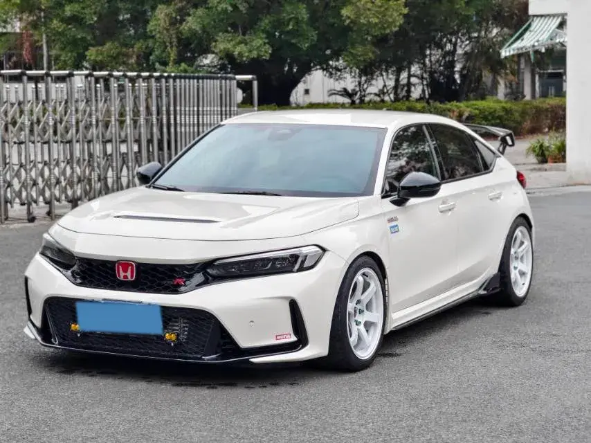 2023 Honda Civic 2.0T 300HP L4 6MT