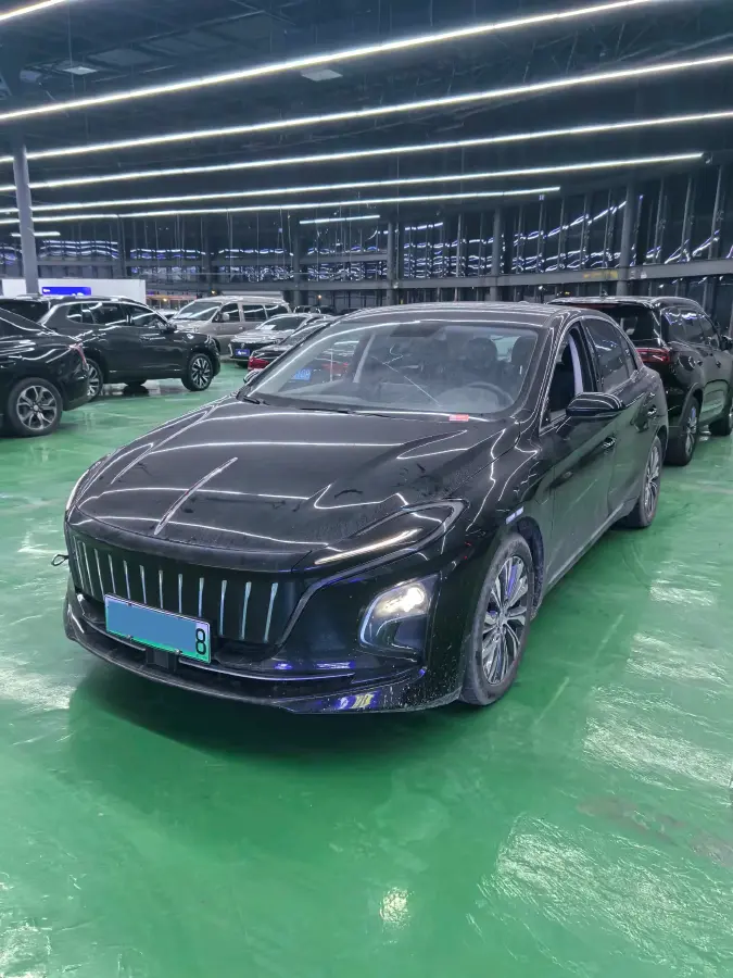 2022 HongQi E-QM5 BEV 54KWH