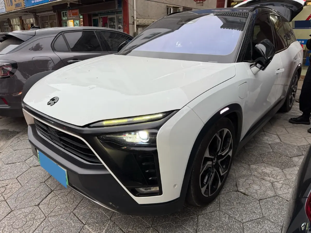 2020 NIO ES8 BEV 70KWH