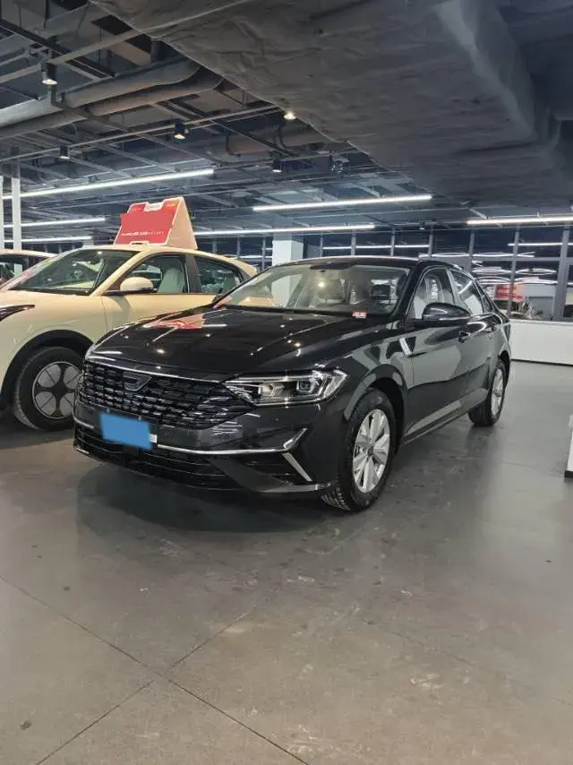 2025 Jetta JettaVA7 1.4T 150HP L4 7DCT