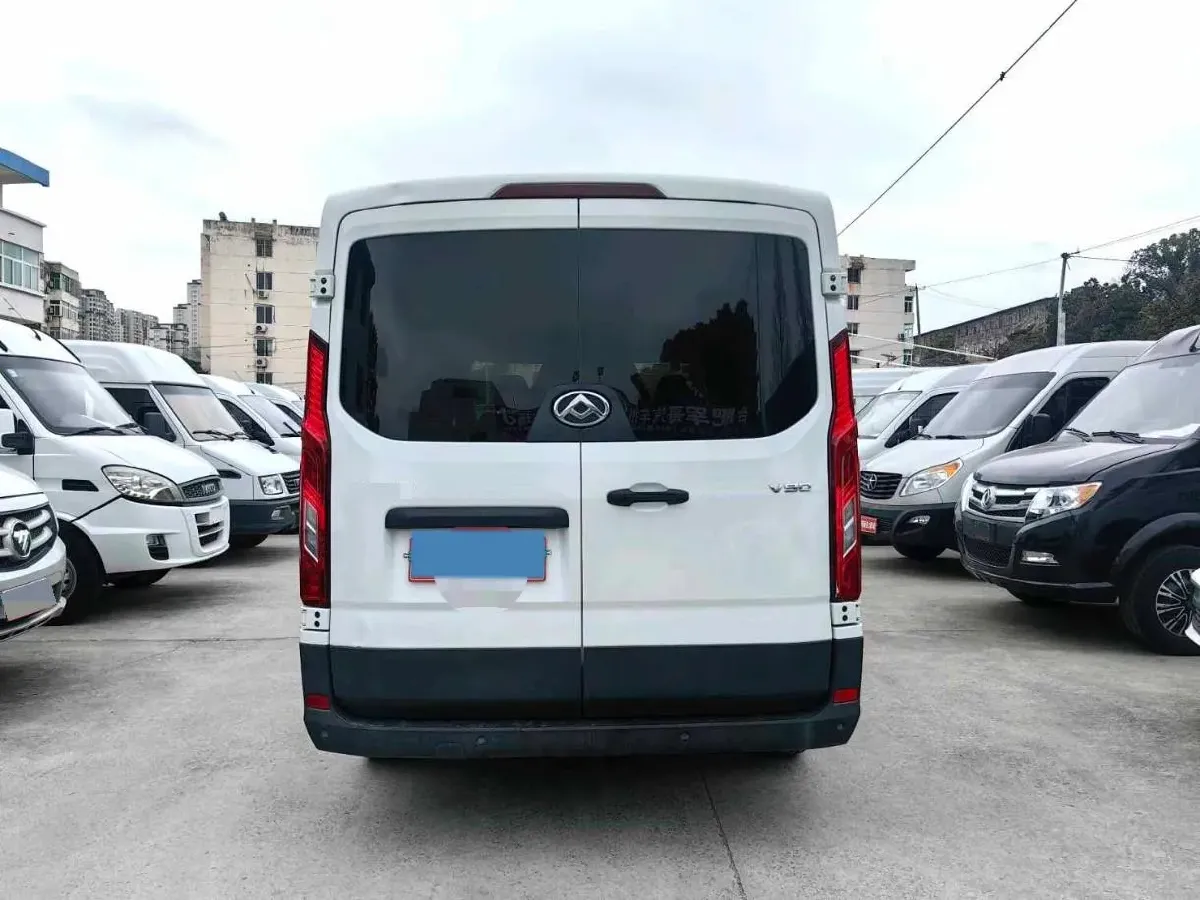 2022 JMC YuHu 9 2.0T 220HP L4 6MT,autocango,china used car exporter,china ev exporter,chinese used car exporter,chinese used ev exporter