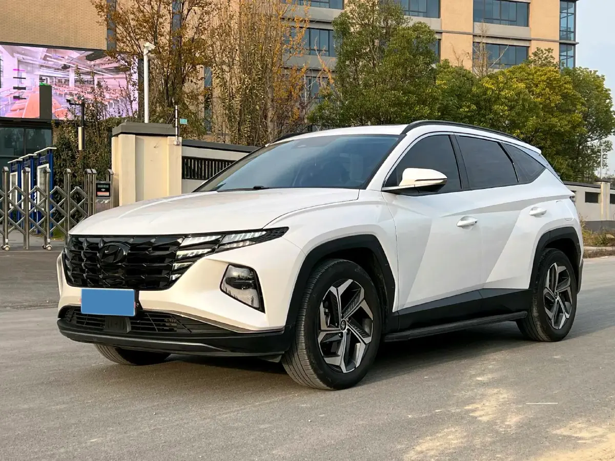 2023 Hyundai Tucson 1.5T 200HP L4 8AT