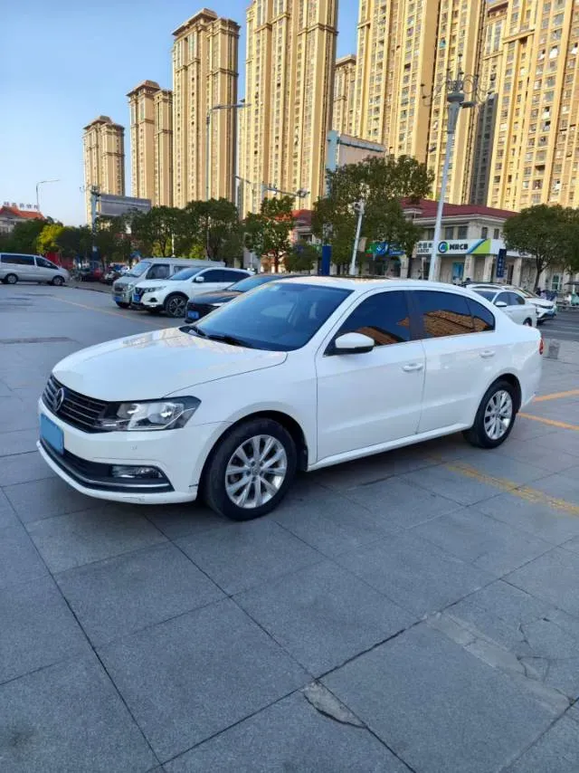 2017 Zotye Damy X7 1.8T 177HP L4 5MT,autocango,china used car exporter,china ev exporter,chinese used car exporter,chinese used ev exporter