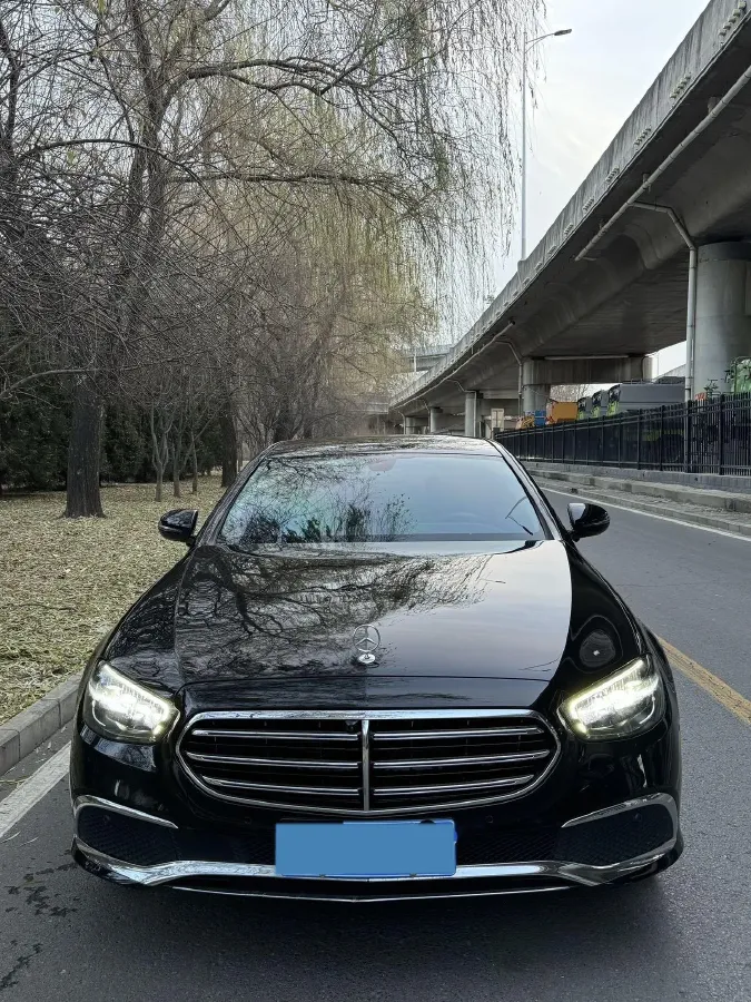 2022 Mercedes-Benz E Class 2.0T 197HP L4 9AT,autocango,china used car exporter,china ev exporter,chinese used car exporter,chinese used ev exporter