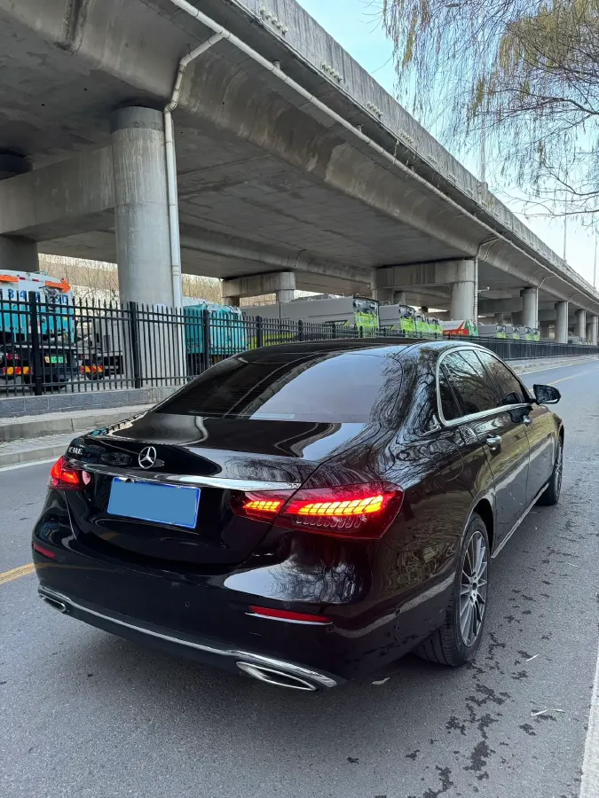 2022 Mercedes-Benz E Class 2.0T 197HP L4 9AT,autocango,china used car exporter,china ev exporter,chinese used car exporter,chinese used ev exporter