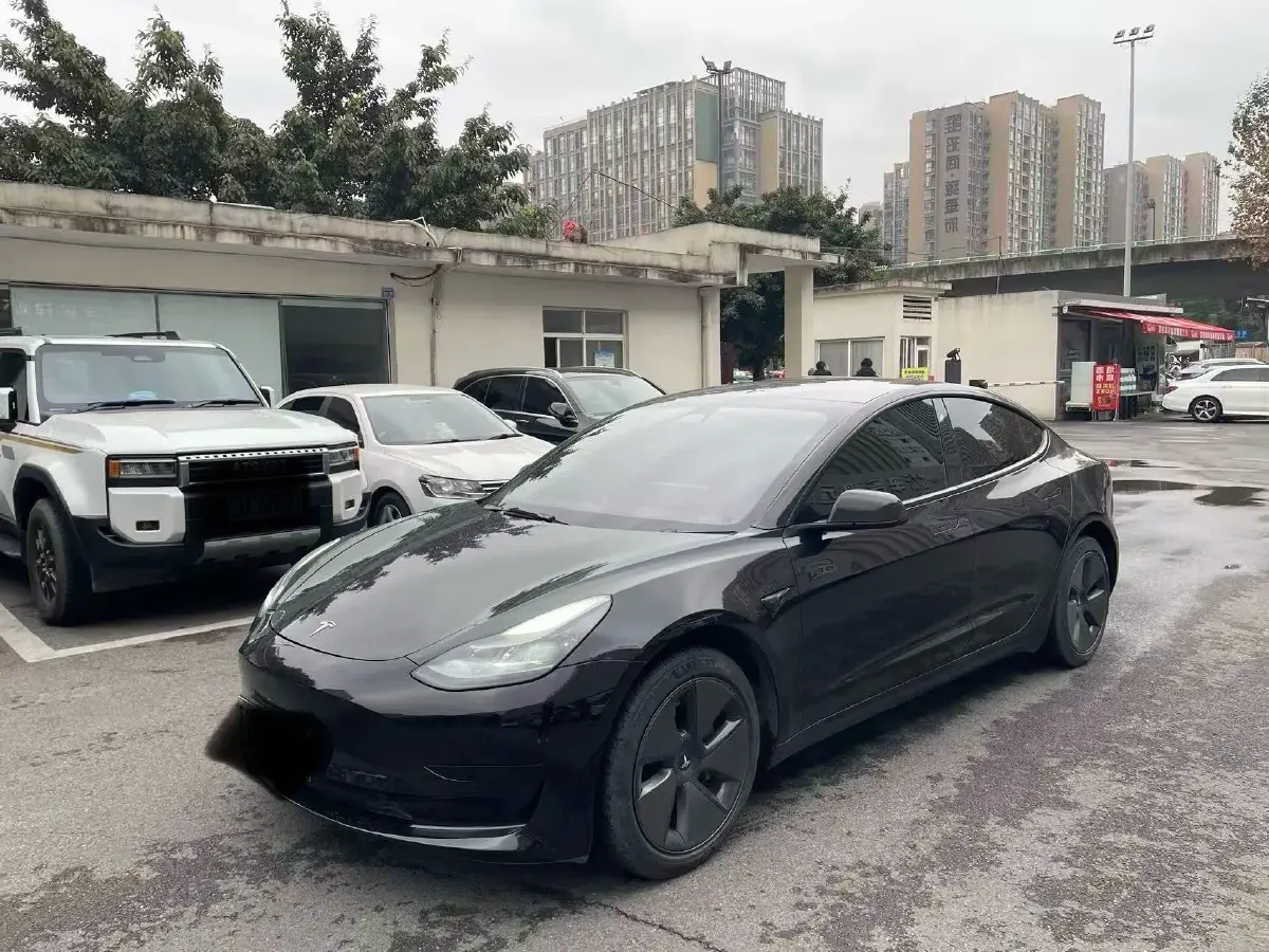 2022 Tesla Model 3 BEV 60KWH