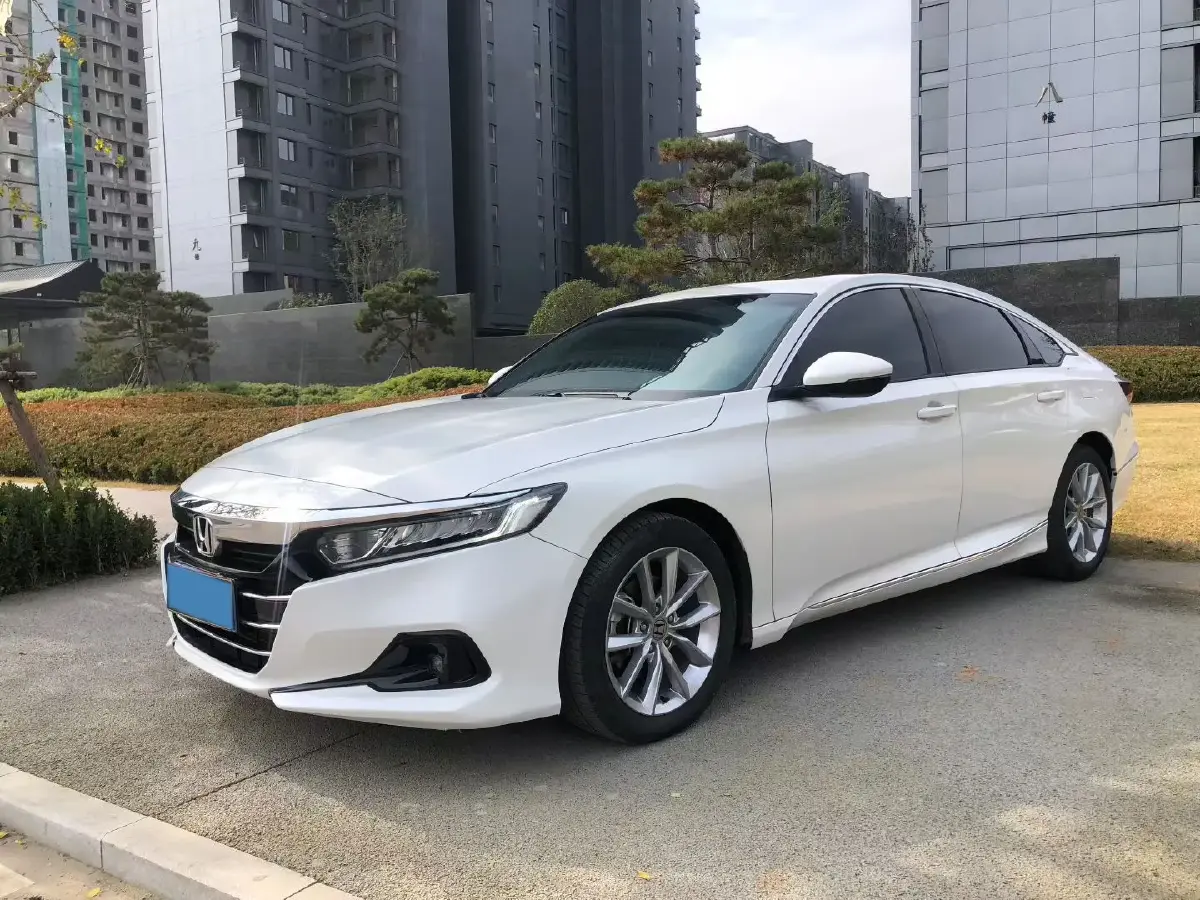 2022 Honda Accord 1.5T 194HP L4 CVT