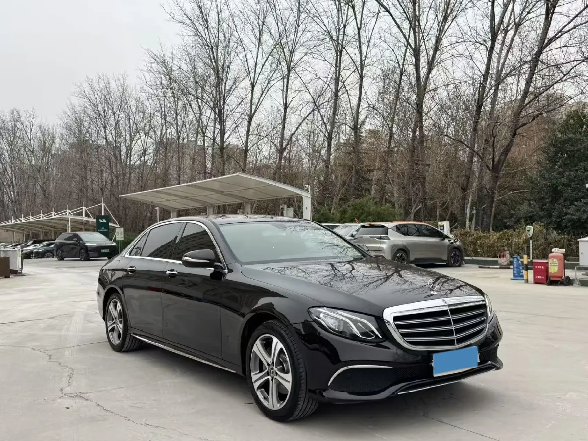2020 Mercedes-Benz E Class 1.5T 184HP L4 9AT,autocango,china used car exporter,china ev exporter,chinese used car exporter,chinese used ev exporter