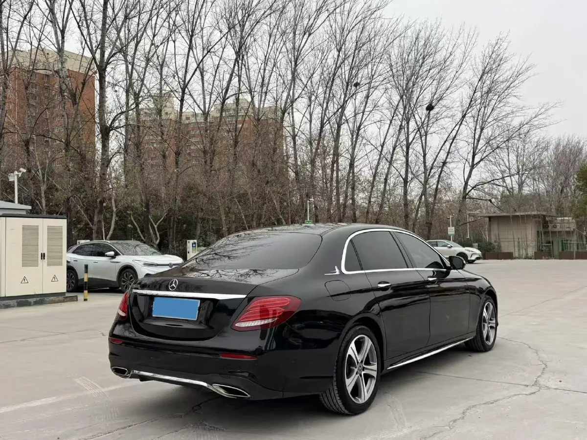 2020 Mercedes-Benz E Class 1.5T 184HP L4 9AT,autocango,china used car exporter,china ev exporter,chinese used car exporter,chinese used ev exporter