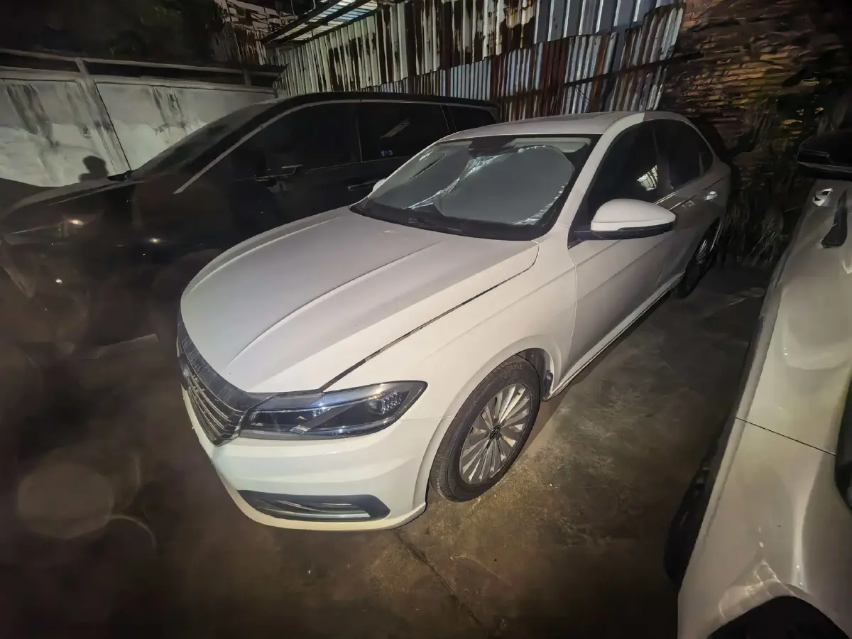 2019 Volkswagen Lavida 1.5L 113HP L4 6AT