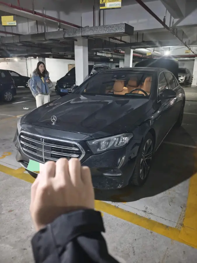 2024 Mercedes-Benz E Class 2.0T 204HP L4 9AT PHEV 25.4KWH