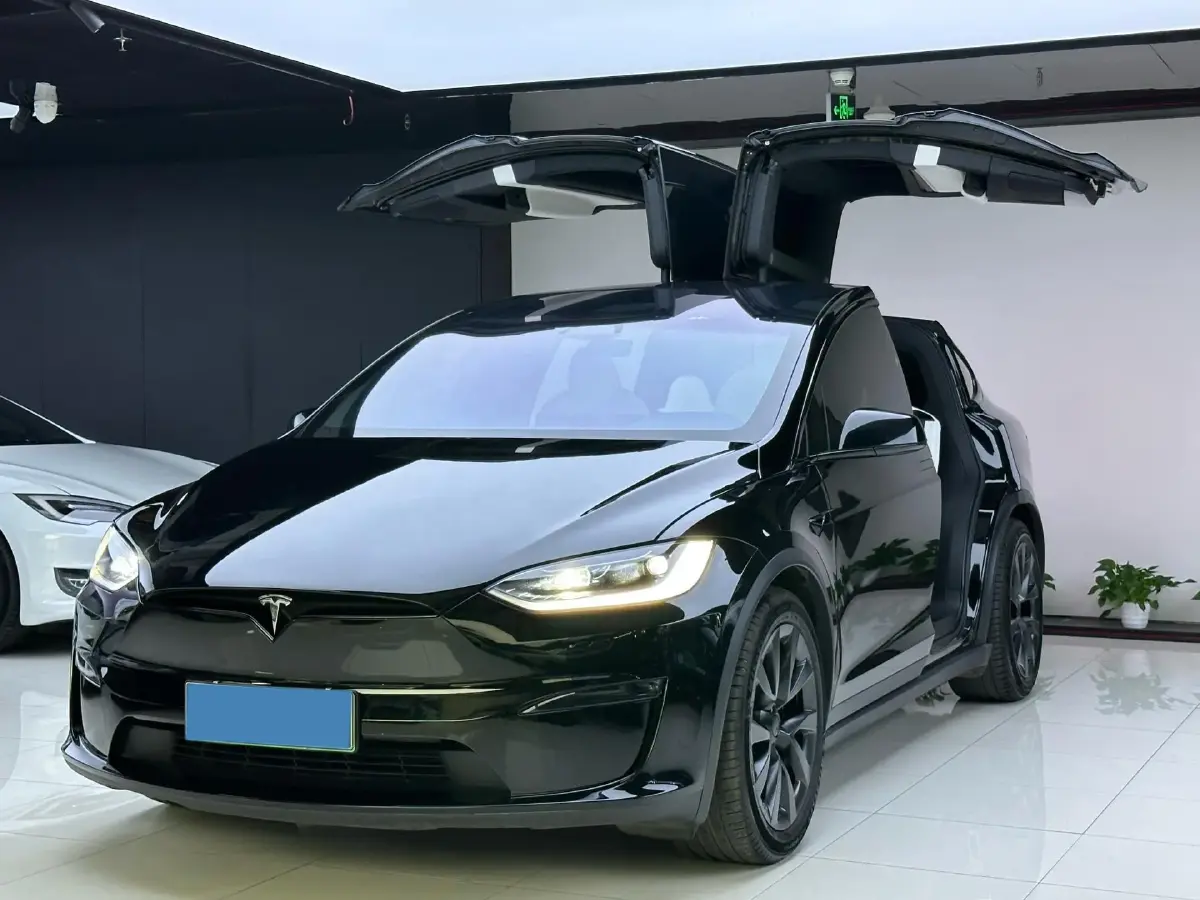 2023 Tesla Model X BEV 100KWH