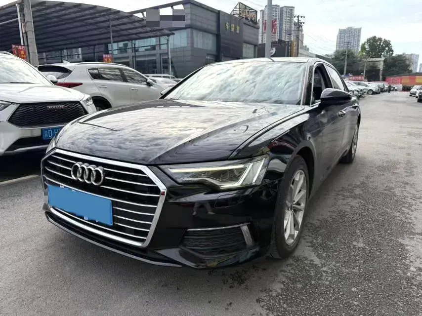 2021 Audi A6L 2.0T 190HP L4 7DCT