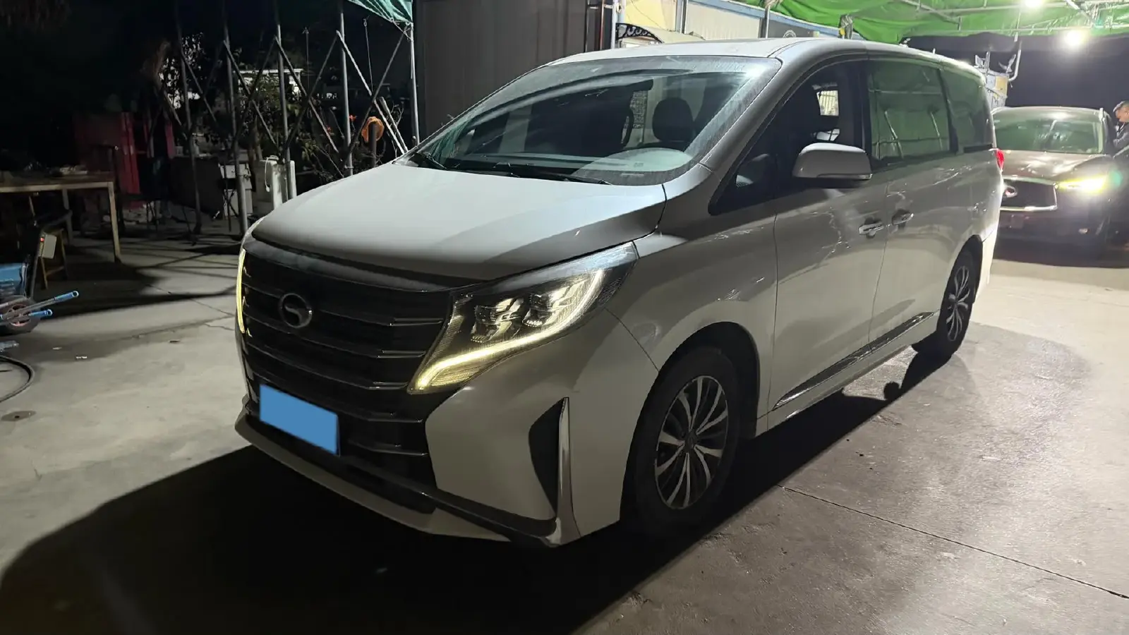 2021 GAC Trumpchi M8 2.0T 252HP L4 8AT