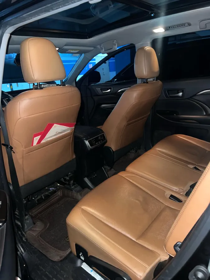 2019 HanTeng V7 1.5T 156HP L4 6AT,autocango,china used car exporter,china ev exporter,chinese used car exporter,chinese used ev exporter