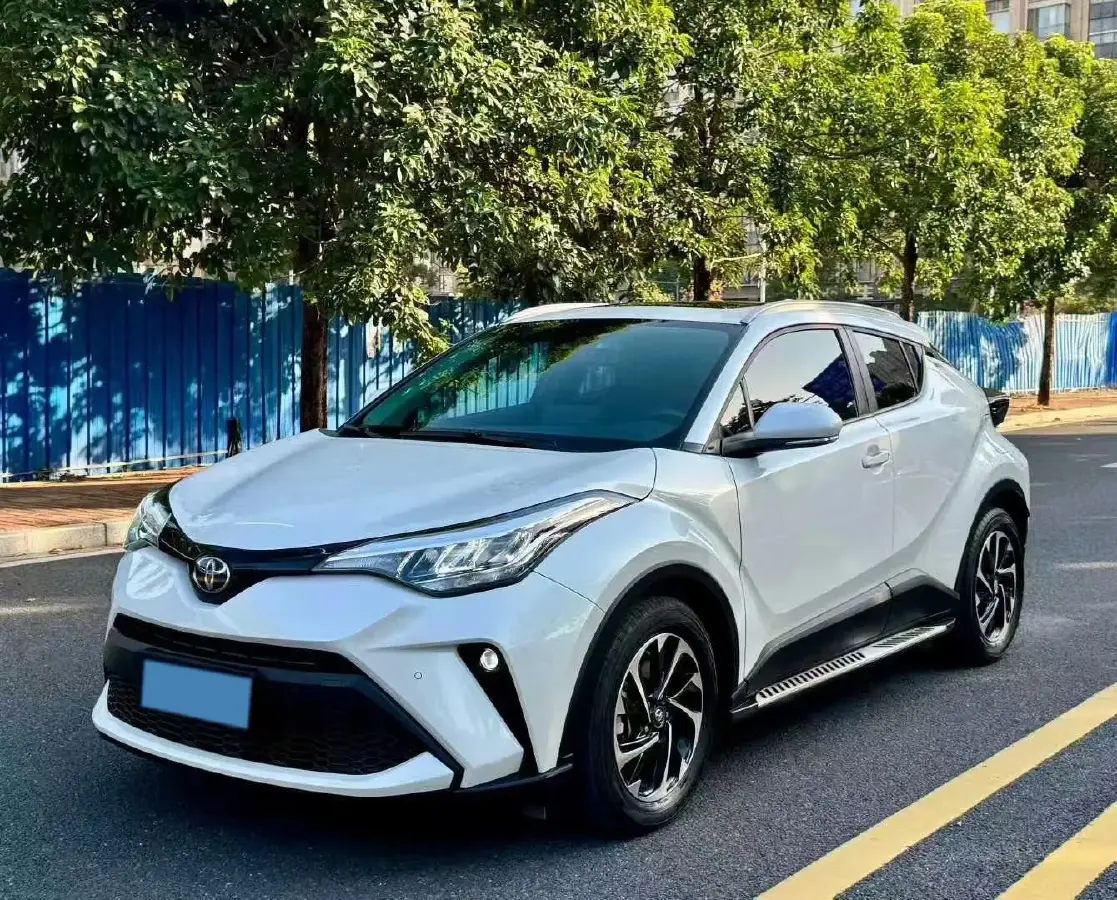 2020 Toyota C-HR 2.0L 171HP L4 CVT