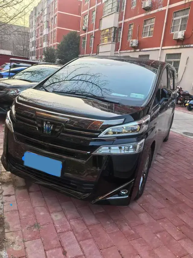 2023 Toyota Vellfire 2.5L 117HP L4 E-CVT Hybrid