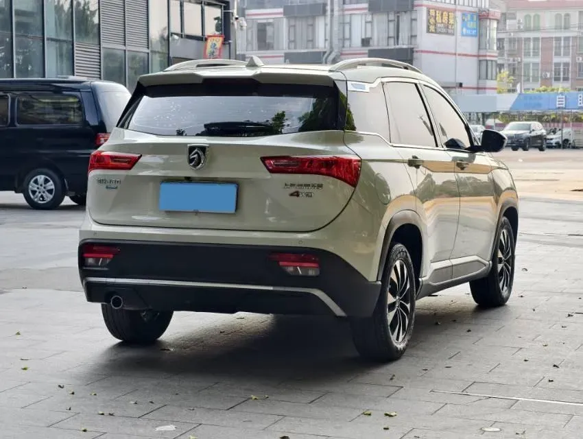 2020 HanTeng X7 1.5T 156HP L4 6AT,autocango,china used car exporter,china ev exporter,chinese used car exporter,chinese used ev exporter