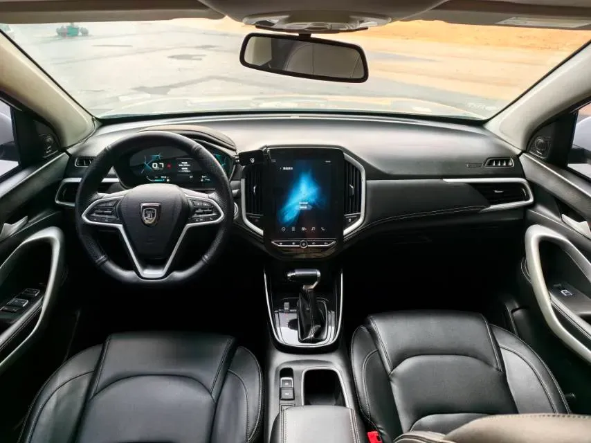 2020 HanTeng X7 1.5T 156HP L4 6AT,autocango,china used car exporter,china ev exporter,chinese used car exporter,chinese used ev exporter