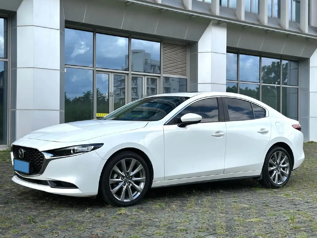 2021 Mazda 3 Axela 2.0L 158HP L4 6AT,autocango,china used car exporter,china ev exporter,chinese used car exporter,chinese used ev exporter