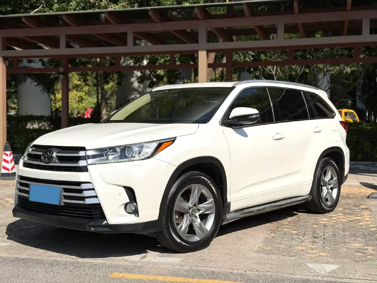 2018 Toyota Highlander 2.0T 220HP L4 6AT