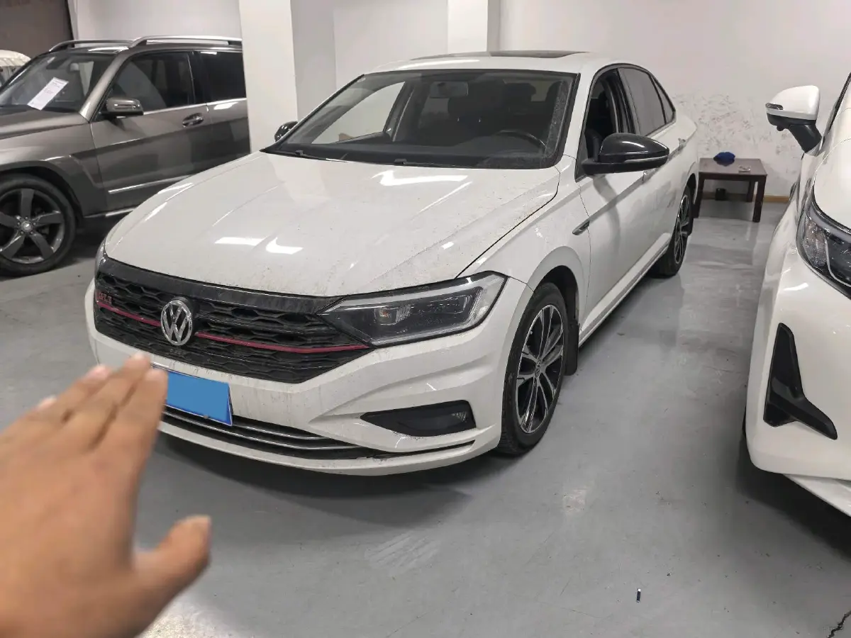2021 Volkswagen Sagitar 1.4T 150HP L4 7DCT