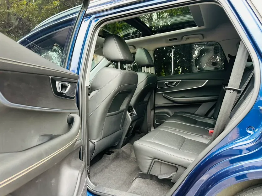 2020 Chery Tiggo 8 1.6T 197HP L4 7DCT,autocango,china used car exporter,china ev exporter,chinese used car exporter,chinese used ev exporter