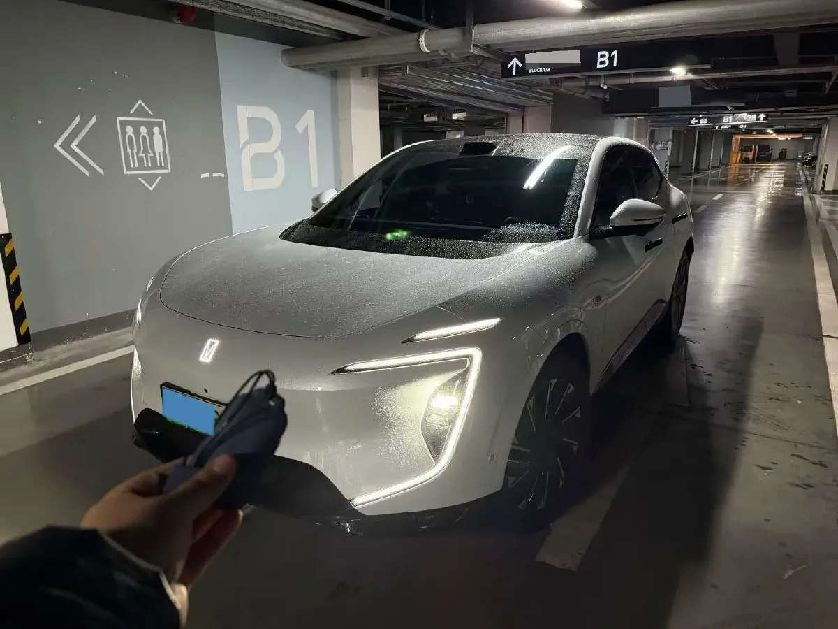 2024 Avatr 07 BEV 82.16KWH,autocango,china used car exporter,china ev exporter,chinese used car exporter,chinese used ev exporter