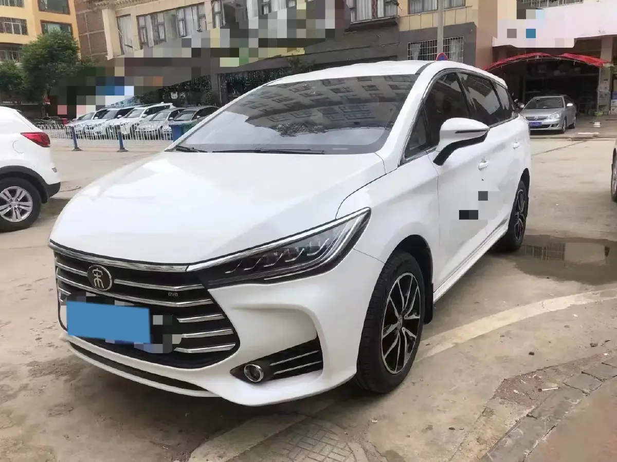 2019 BYD Song MAX 1.5T 160HP L4 6MT