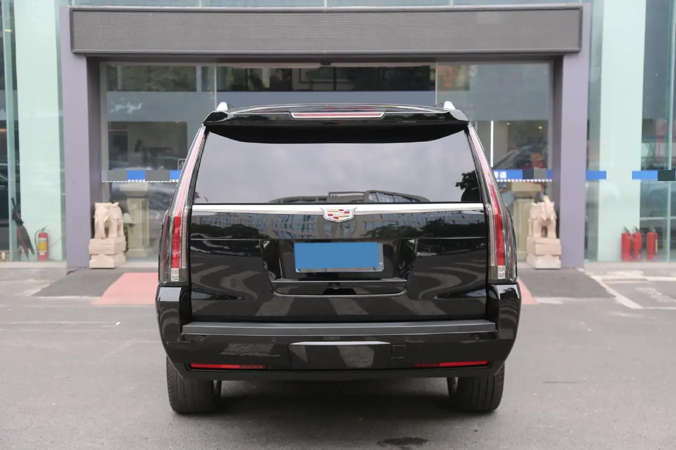 2017 Cadillac ESCALADE 6.2L 426HP V8 8AT,autocango,china used car exporter,china ev exporter,chinese used car exporter,chinese used ev exporter