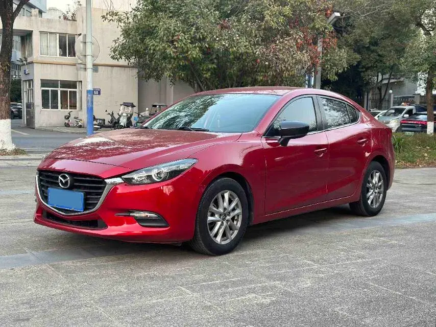 2017 Mazda 3 Axela 1.5L 117HP L4 6MT