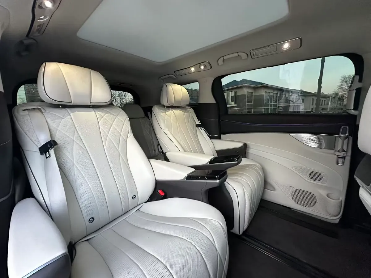 2024 Denza D9 1.5T 139HP L4 E-CVT PHEV 40KWH,autocango,china used car exporter,china ev exporter,chinese used car exporter,chinese used ev exporter