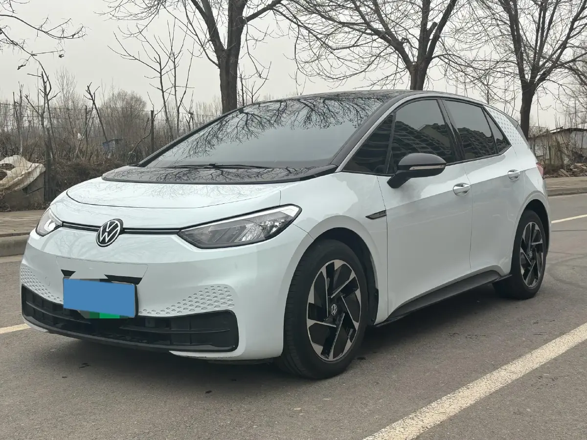 2024 Volkswagen ID.3 BEV 52.8KWH