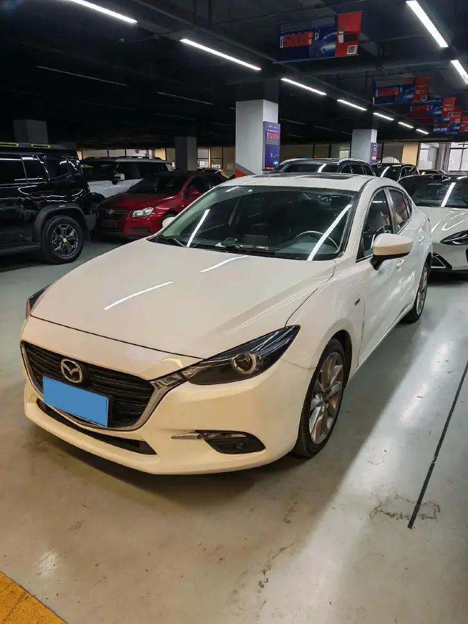 2017 Mazda 3 Axela 2.0L 158HP L4 6AT