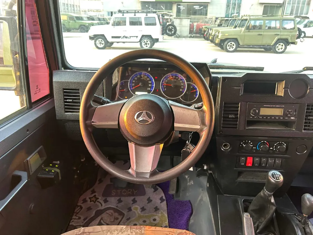 2016 BAW Battle Flag 2.0L 102HP L4 5MT,autocango,china used car exporter,china ev exporter,chinese used car exporter,chinese used ev exporter