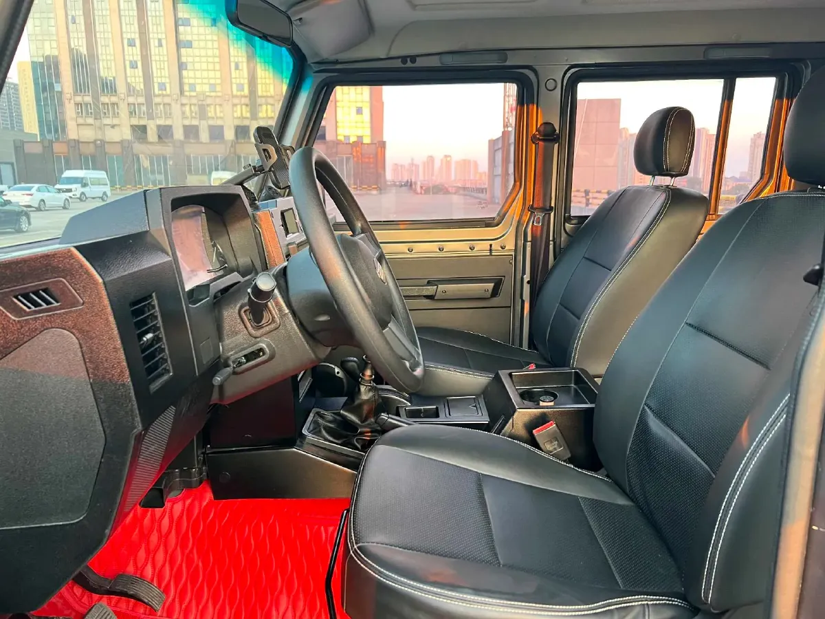 2023 BAW 212 2.4T 211HP L4 6MT,autocango,china used car exporter,china ev exporter,chinese used car exporter,chinese used ev exporter