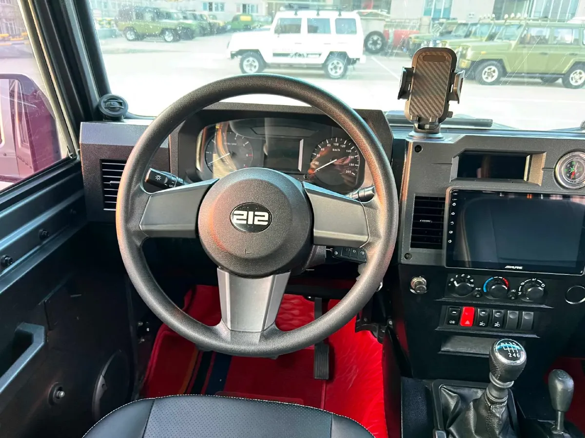 2023 BAW 212 2.4T 211HP L4 6MT,autocango,china used car exporter,china ev exporter,chinese used car exporter,chinese used ev exporter