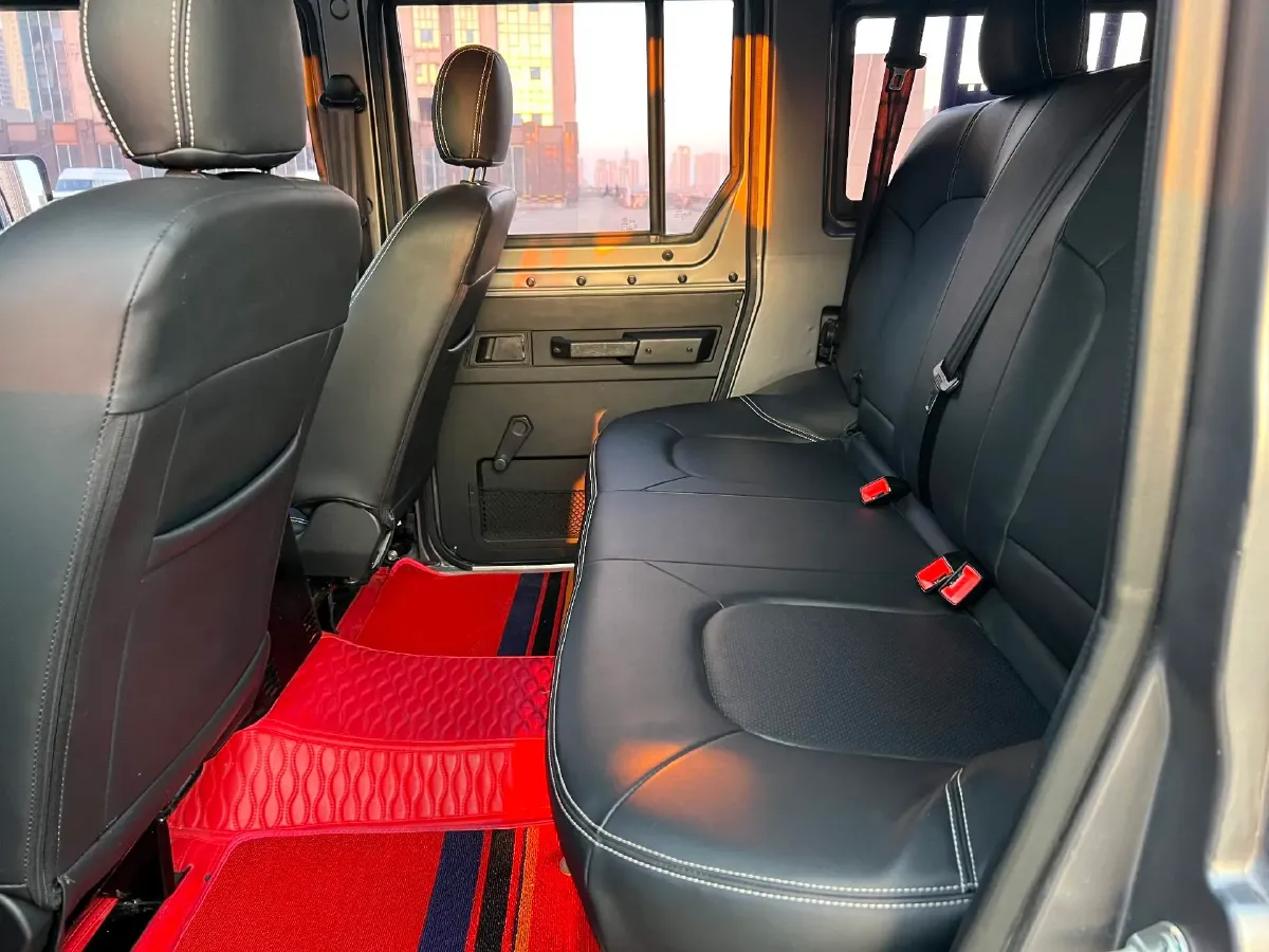 2023 BAW 212 2.4T 211HP L4 6MT,autocango,china used car exporter,china ev exporter,chinese used car exporter,chinese used ev exporter