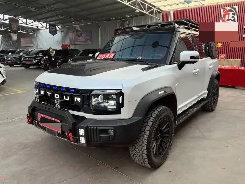 2023 Jetour Traveller 2.0T 254HP L4 7DCT