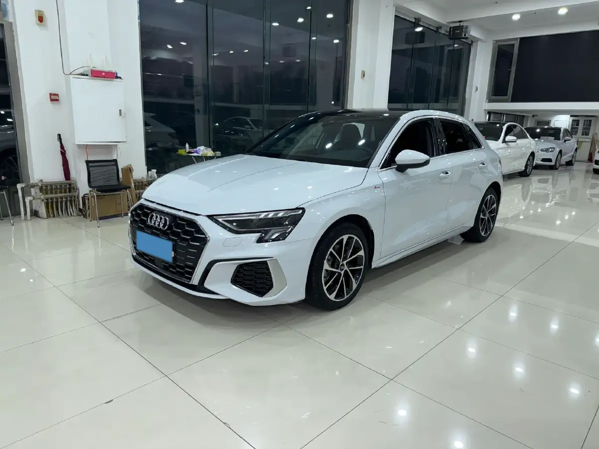 2023 Audi A3 1.4T 150HP L4 7DCT