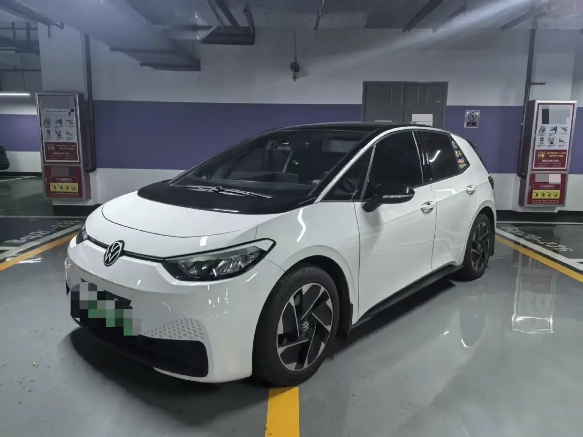2024 Volkswagen ID.3 BEV 52.8KWH