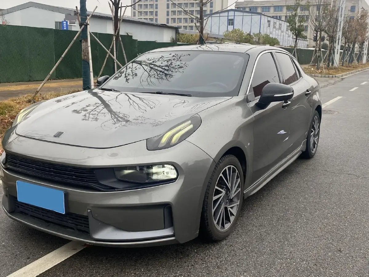 2022 LYNK&CO 03 2.0T 190HP L4 7DCT