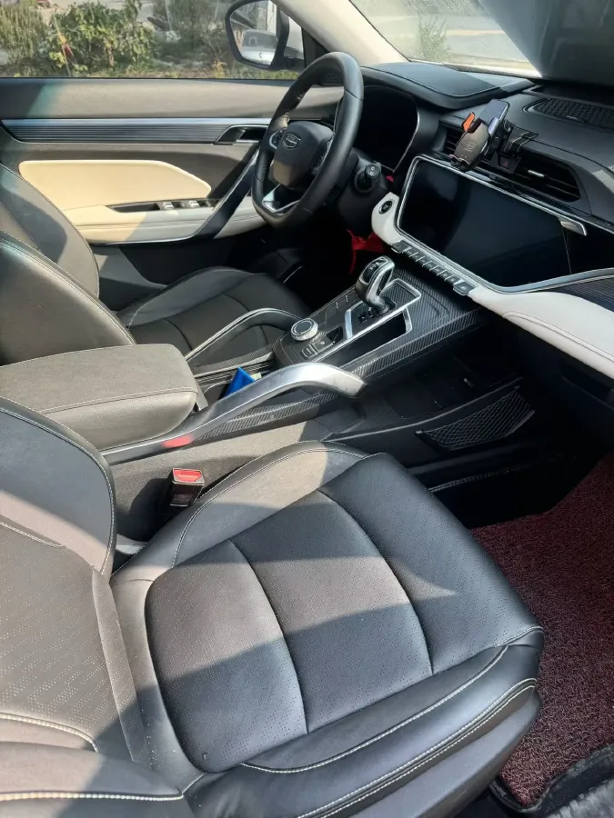 2022 Geely Azkarra 1.8T 184HP L4 7DCT,autocango,china used car exporter,china ev exporter,chinese used car exporter,chinese used ev exporter