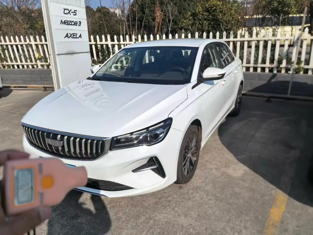 2025 Geely Emgrand 1.5L 127HP L4 5MT