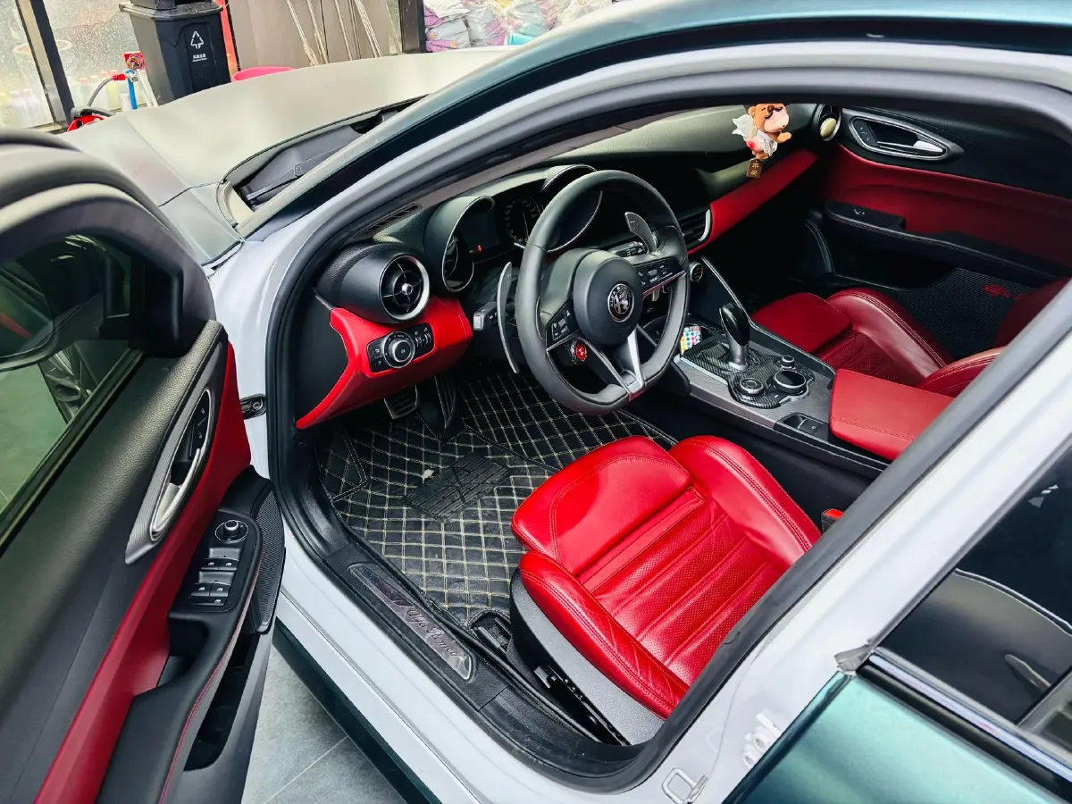 2017 Infiniti Q50 3.5L 320HP V6 7AT Hybrid,autocango,china used car exporter,china ev exporter,chinese used car exporter,chinese used ev exporter