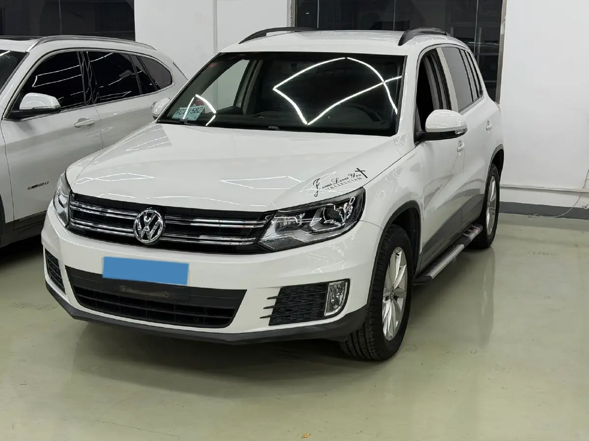 2016 Volkswagen Touran 1.4T 150HP L4 7DCT
