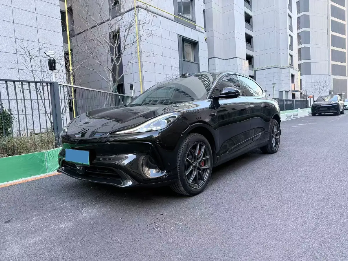 2023 IM LS6 BEV 71KWH