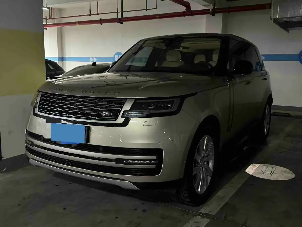 2025 Land Rover Range Rover 3.0T 400HP L6 8AT