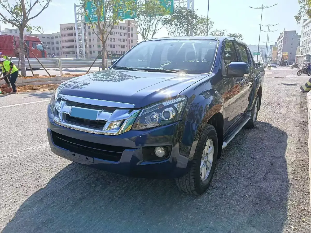 2020 Isuzu LingTuo 2.5T 150HP L4 6AT